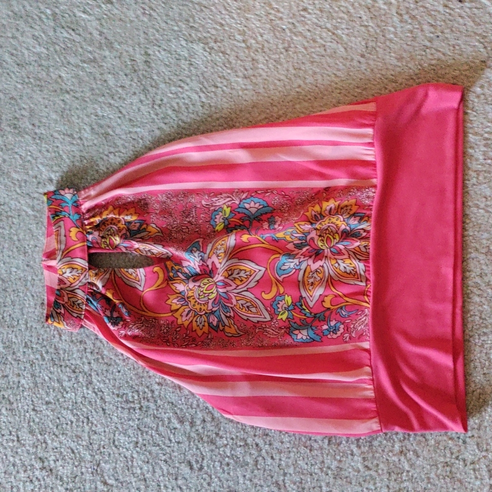 Ladies coral top